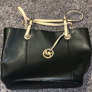 Michael Kor’s black tote